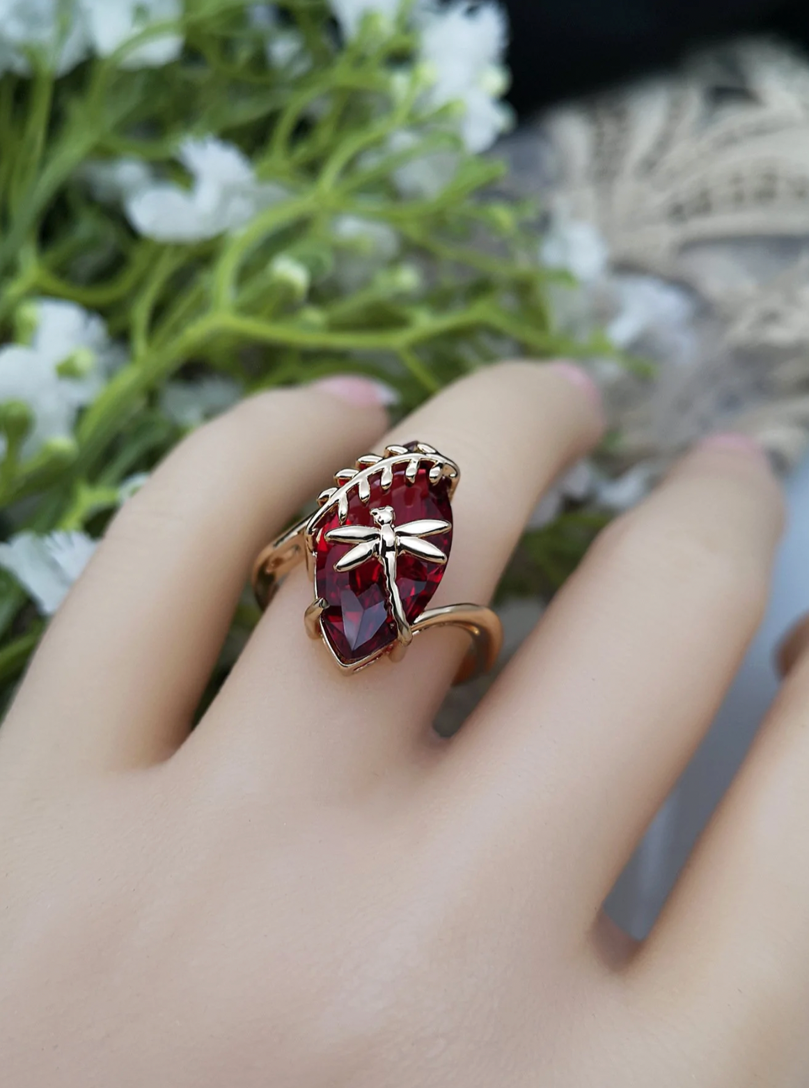 New Creative Dragonfly Touch Water Ruby Ring